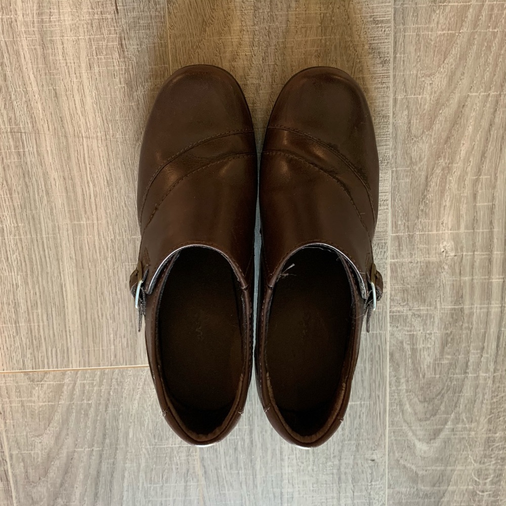 Clarks leather comfortable pump shoes
